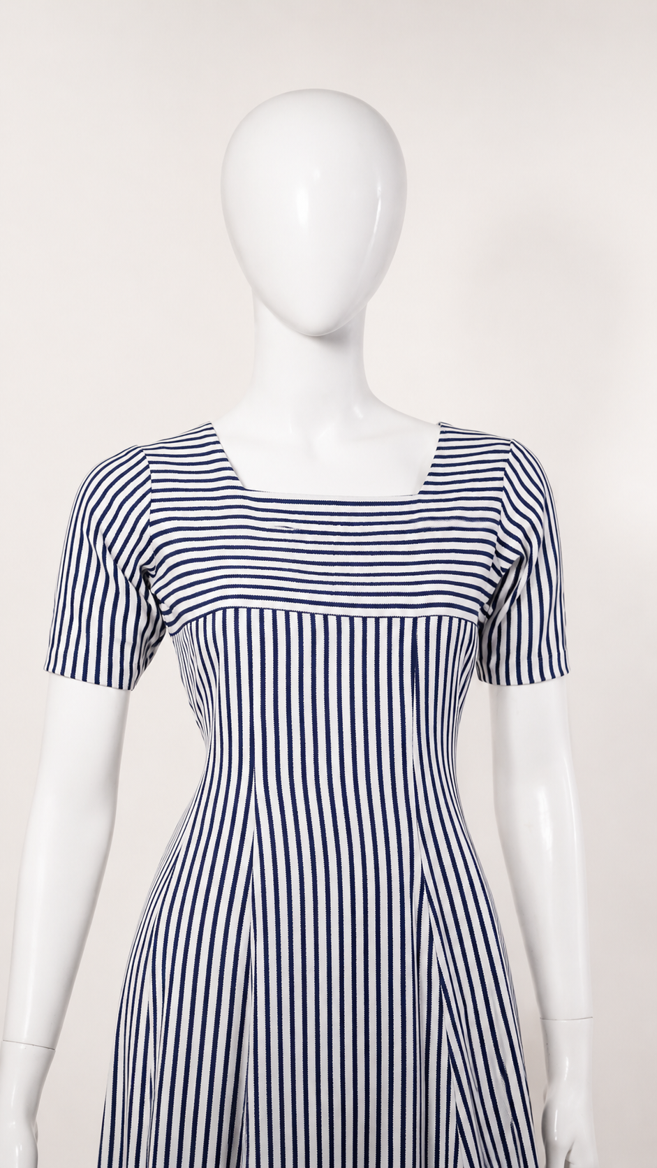 Riviera lines